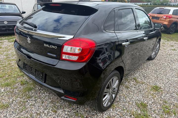 Sort Suzuki Baleno fra 2018