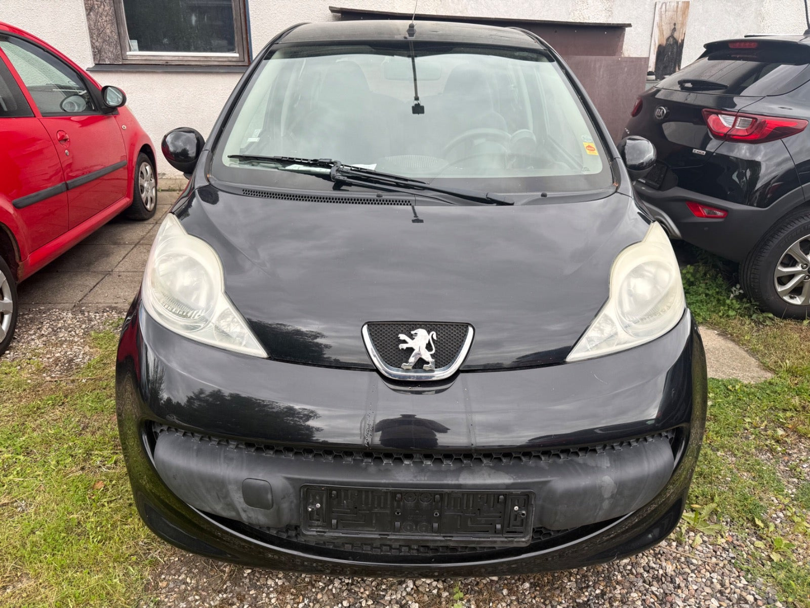 Sort Peugeot 107 fra 2007