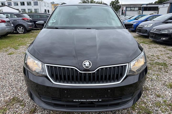 Sort Skoda Fabia fra 2017