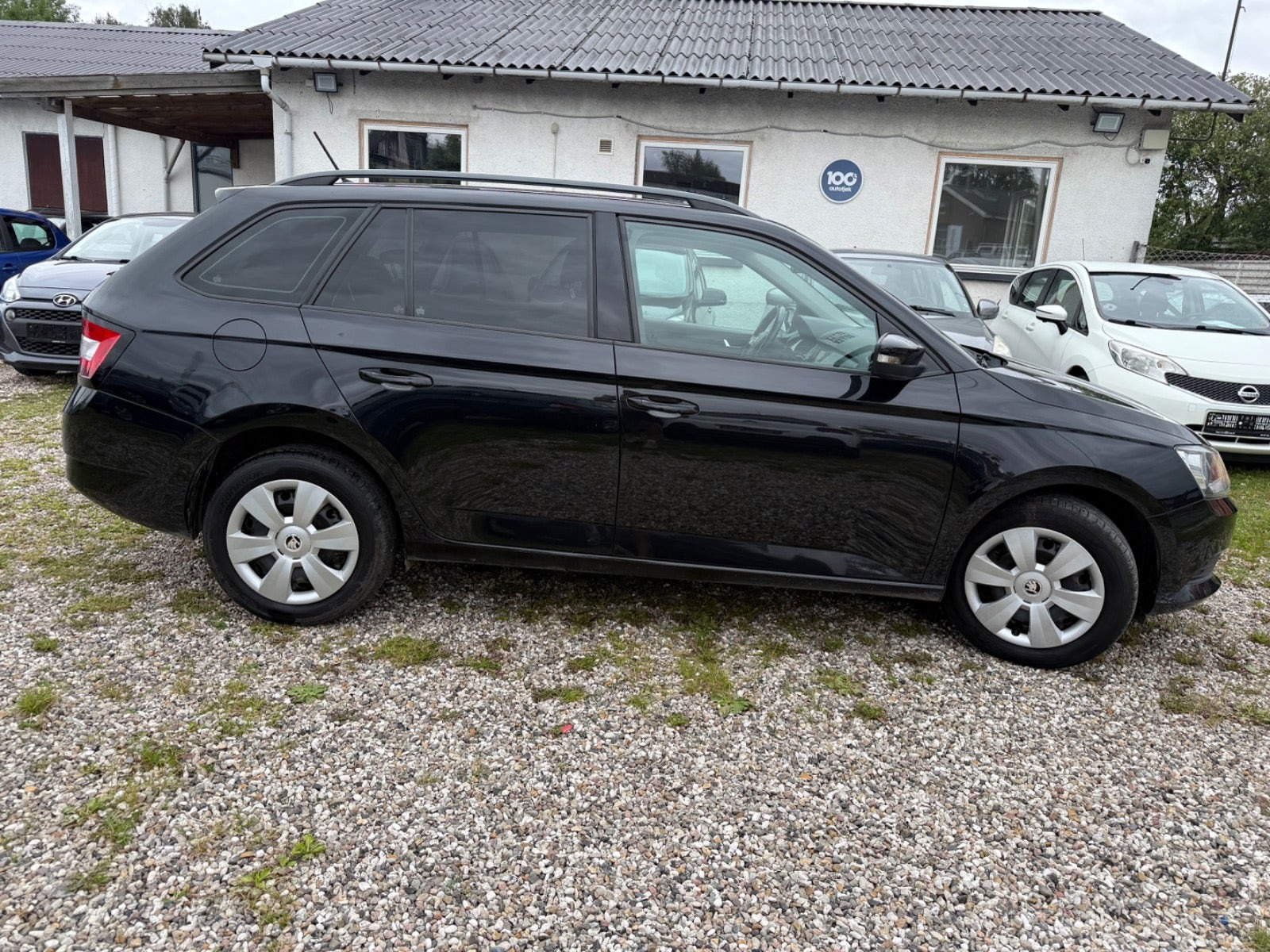 Sort Skoda Fabia fra 2017
