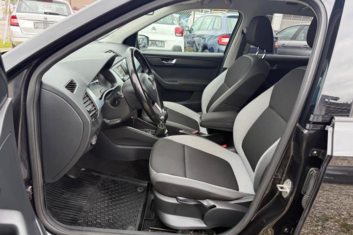 Sort Skoda Fabia fra 2017