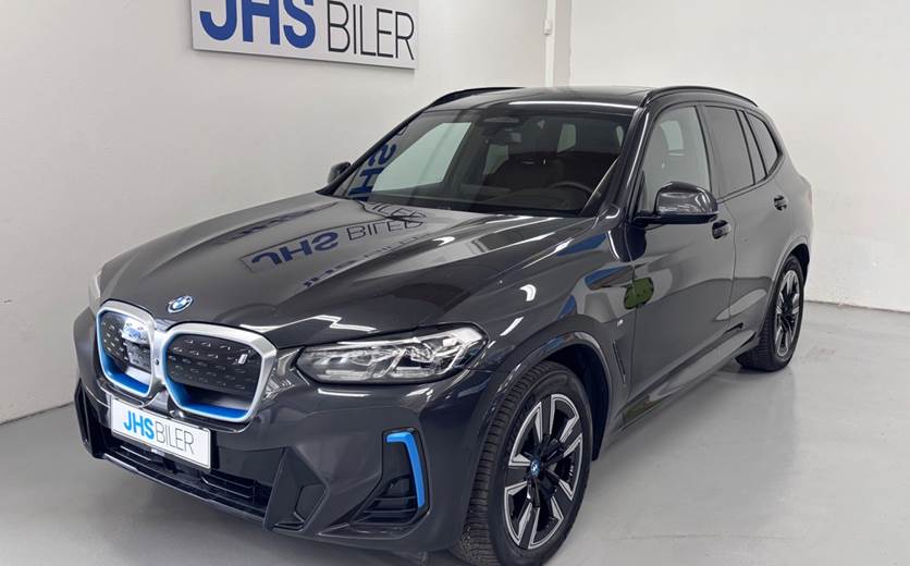 BMW iX3 Charged Plus M-Sport