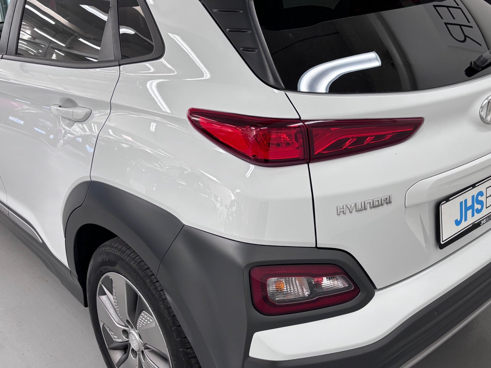 Hvid Hyundai Kona fra 2020