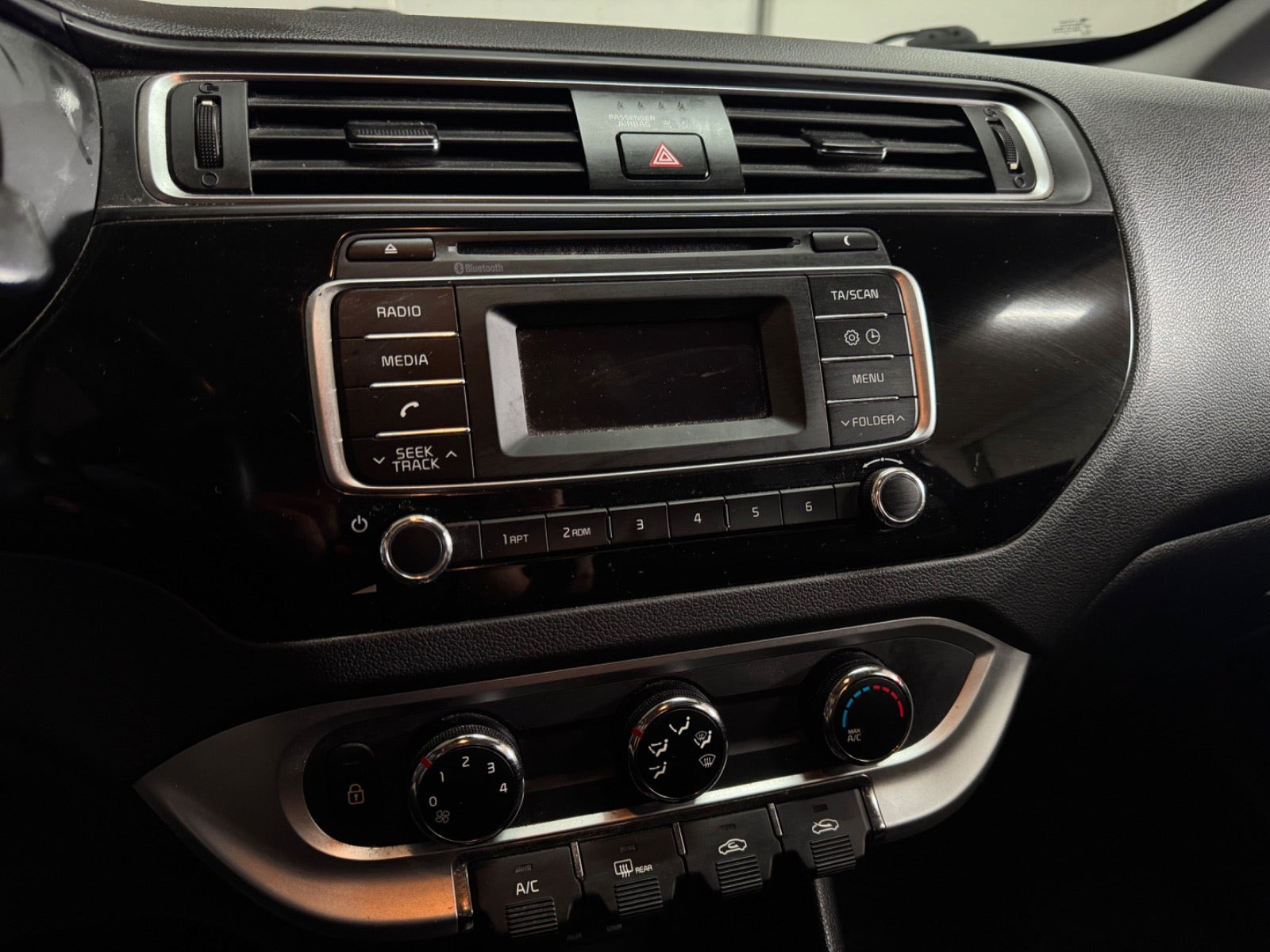undefined Kia Rio fra 2015