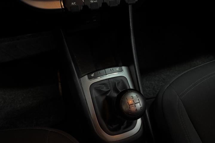 undefined Kia Rio fra 2015