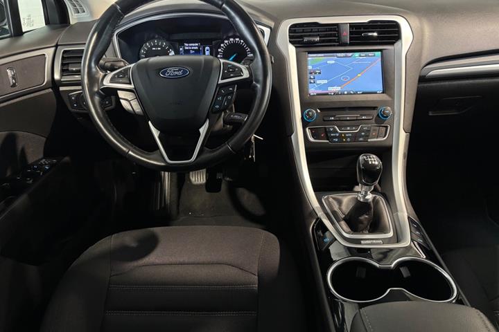 undefined Ford Mondeo fra 2015