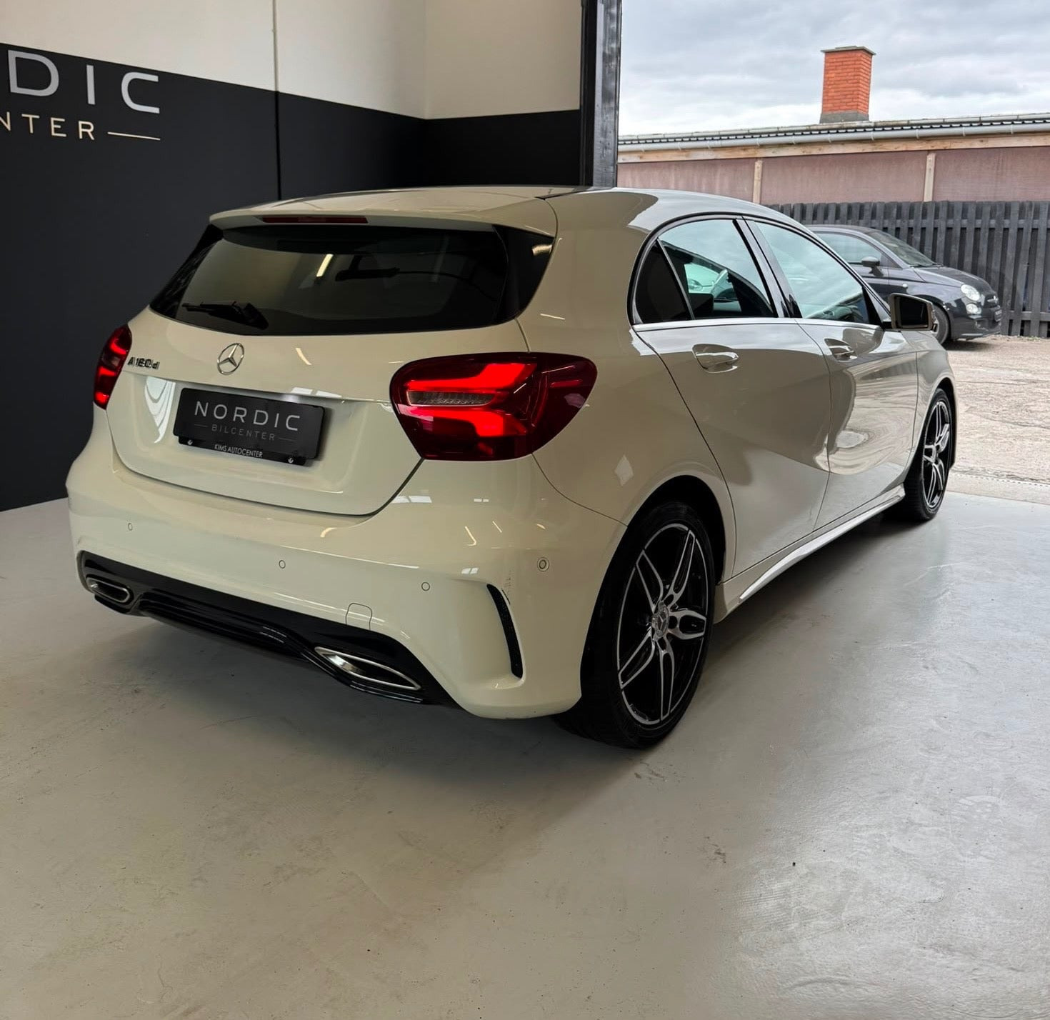 undefined Mercedes A180 d fra 2017