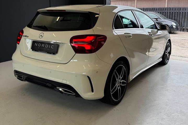 undefined Mercedes A180 d fra 2017