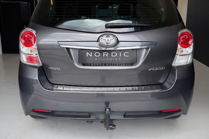 undefined Toyota Verso fra 2015