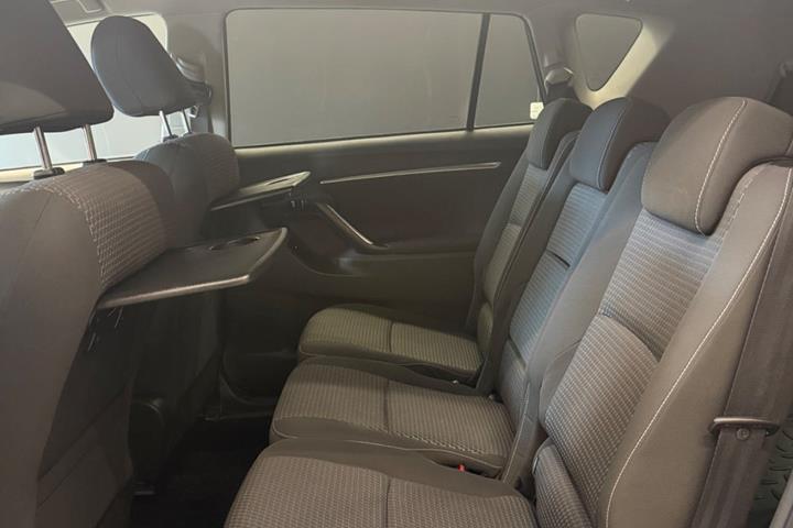 undefined Toyota Verso fra 2015