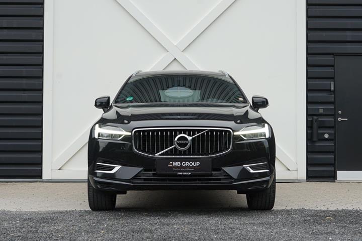 Sort Volvo XC60 fra 2019