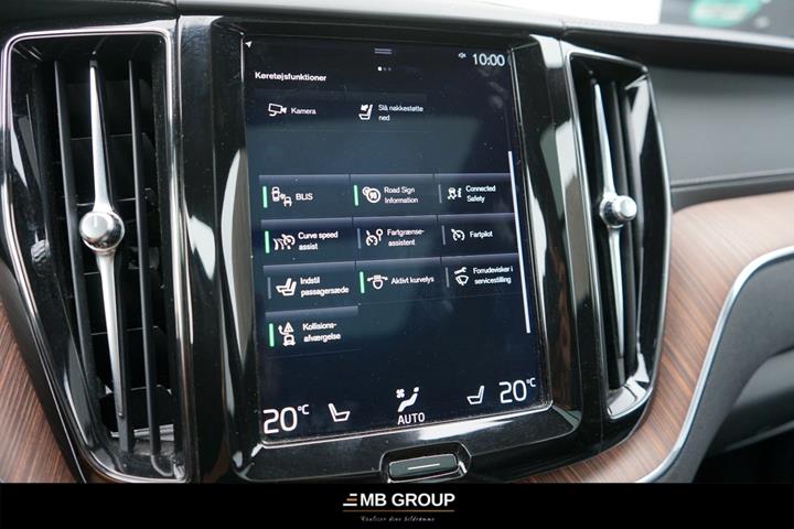 Sort Volvo XC60 fra 2019