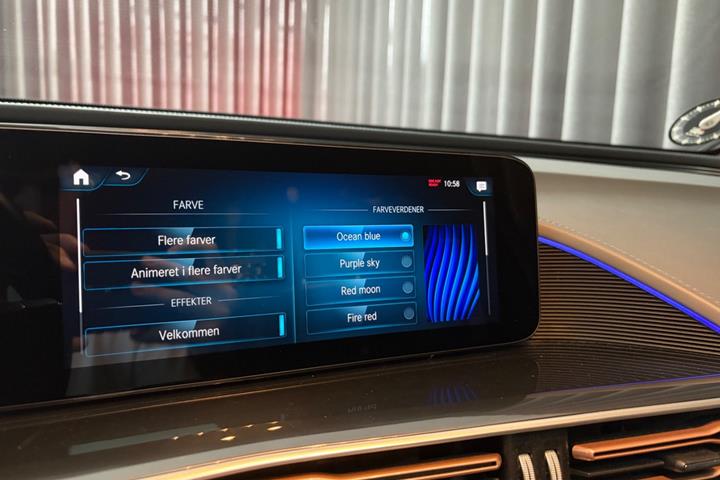 Sort Mercedes EQC400 fra 2021