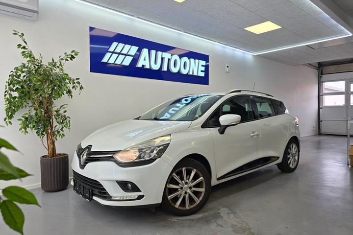 Hvid Renault Clio IV fra 2016