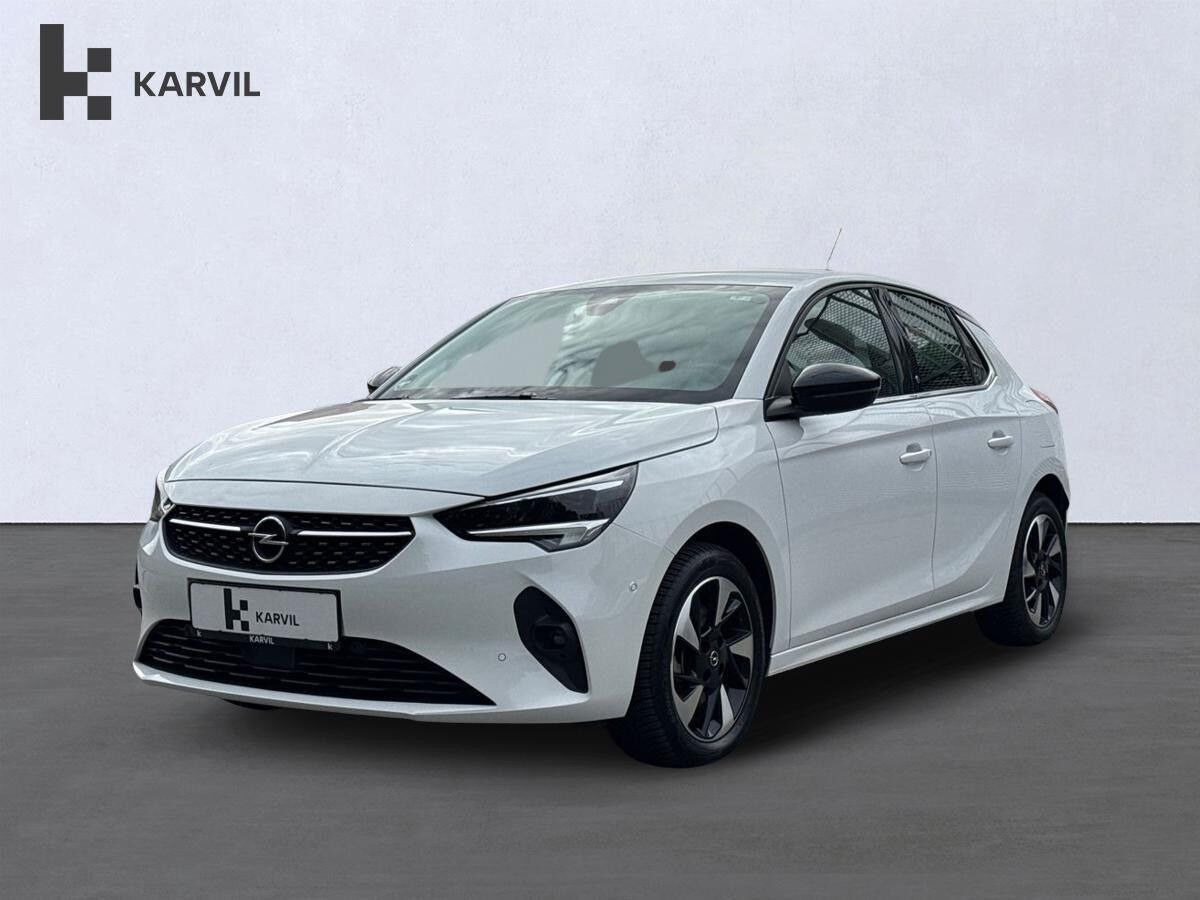 Hvid Opel Corsa-e fra 2022 set udefra