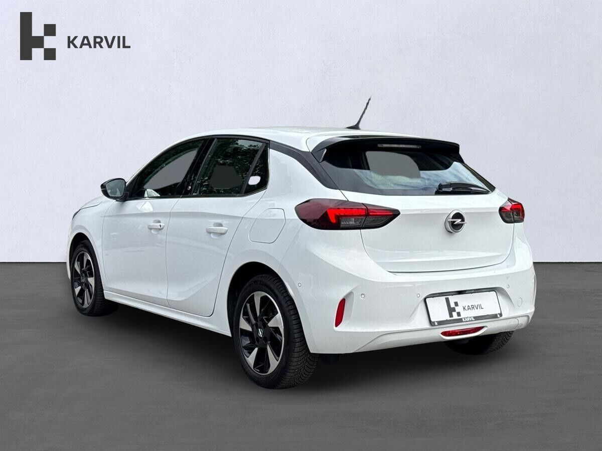 Hvid Opel Corsa-e fra 2022