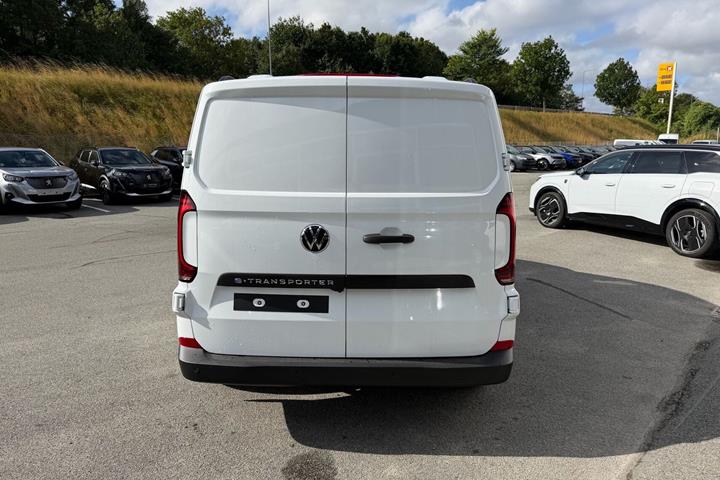 Hvid VW e-Transporter fra 2025