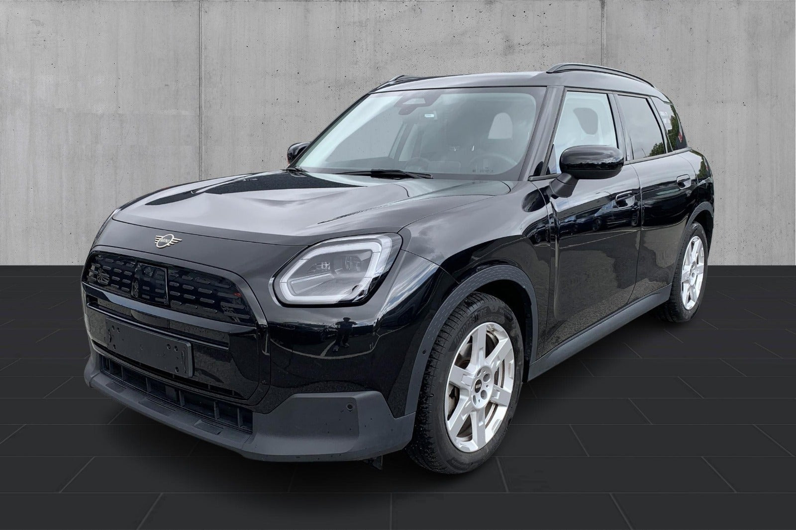 Sort Mini Countryman E fra 2025