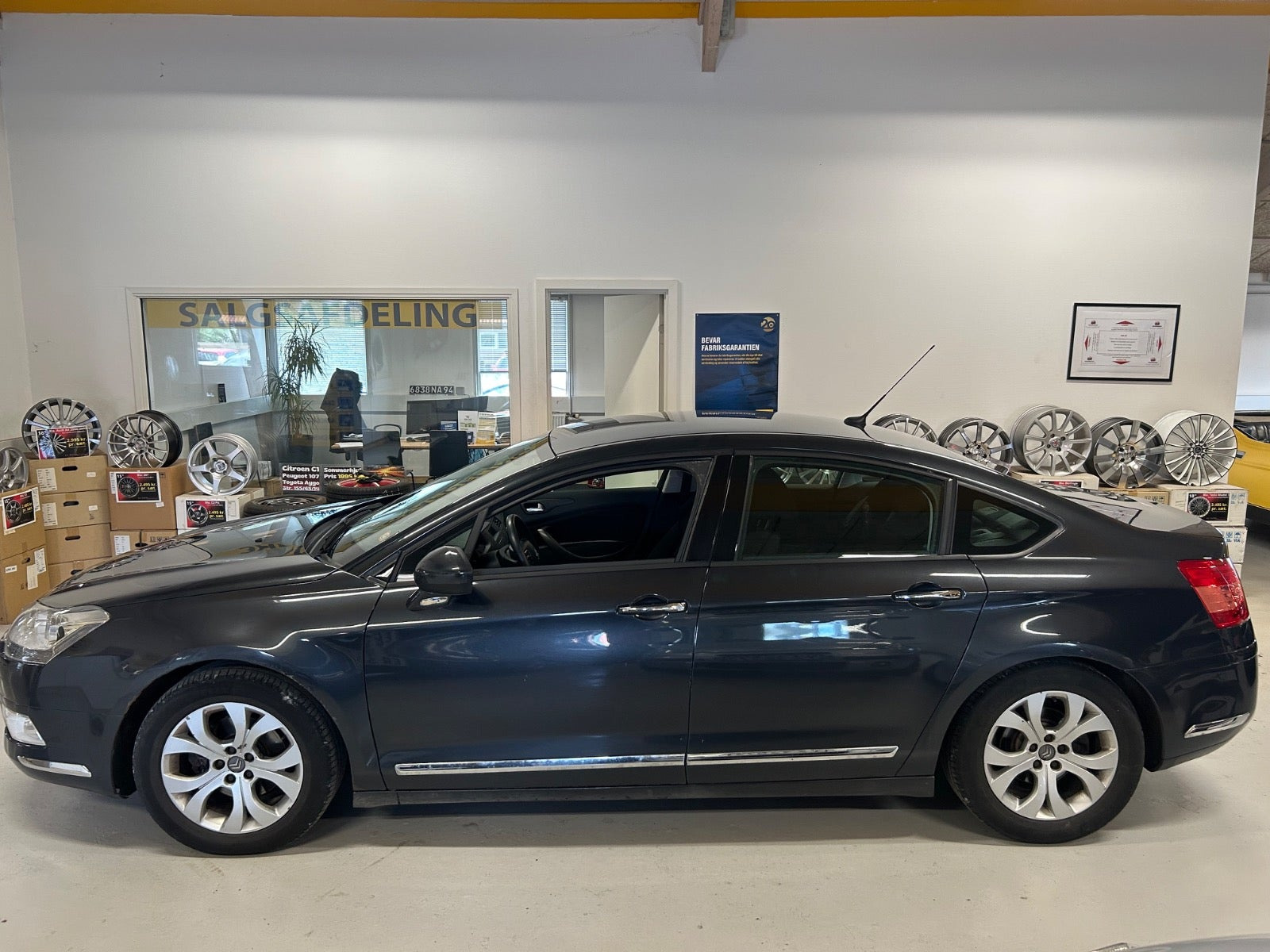 Blå Citroën C5 fra 2010
