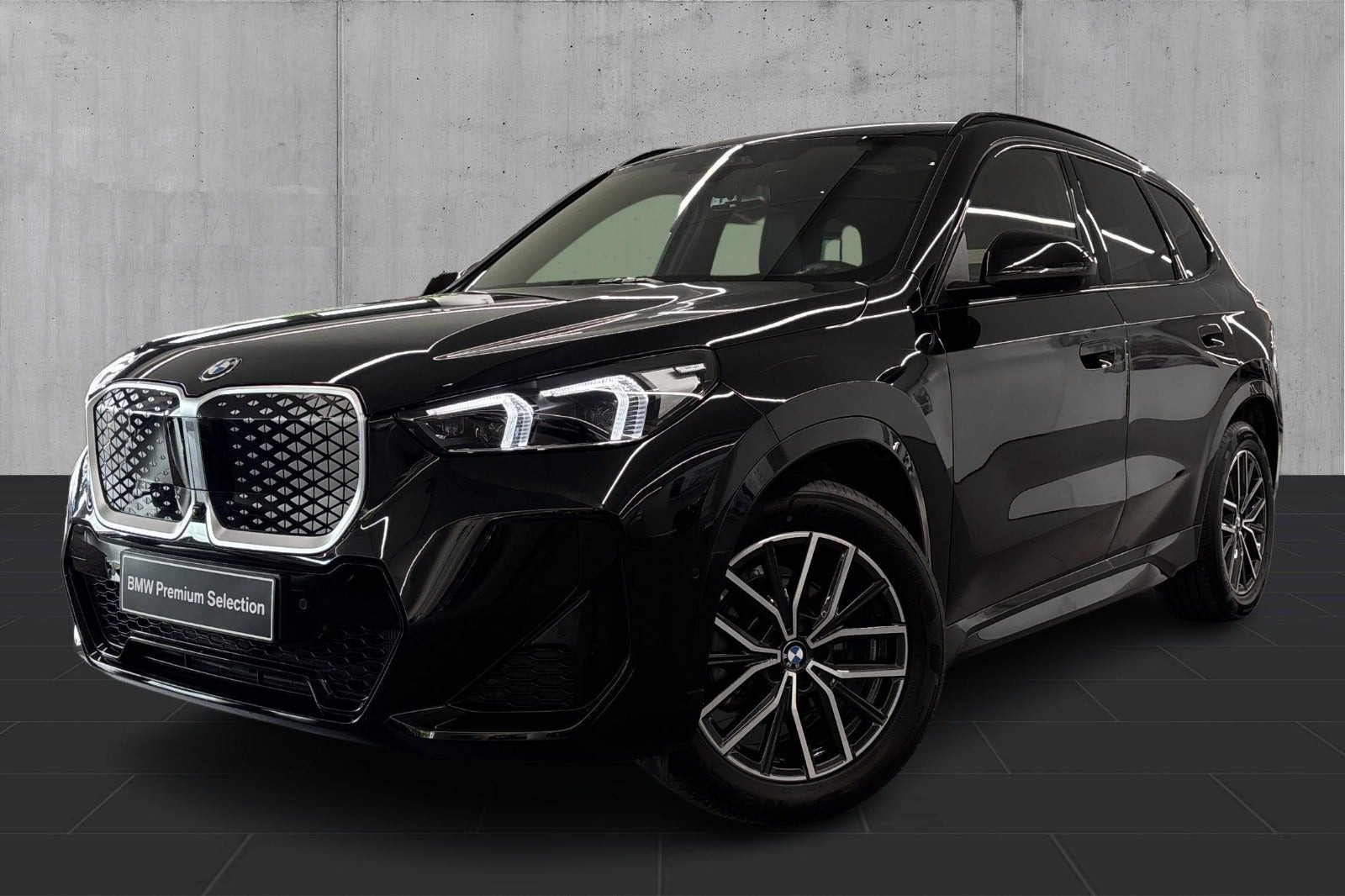 BMW iX1 eDrive20 M-Sport