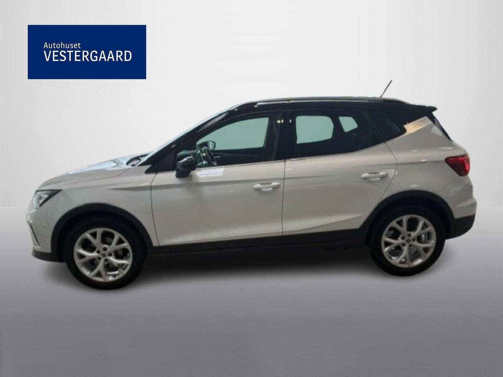 Beige Seat Arona fra 2023