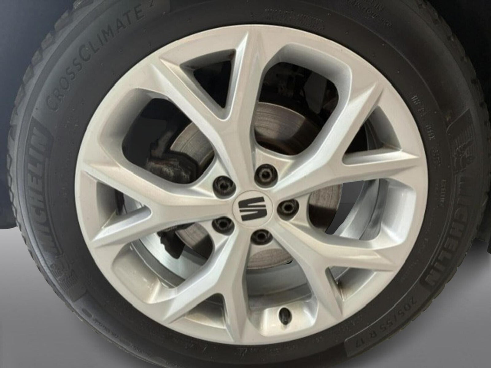 Beige Seat Arona fra 2023