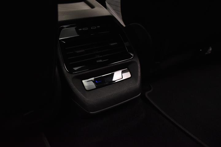 Grå VW ID.4 fra 2022