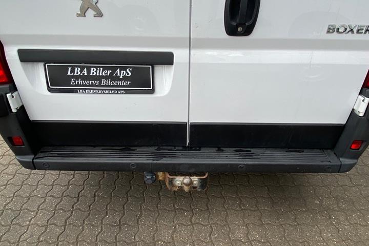 Hvid Peugeot Boxer 333 fra 2022