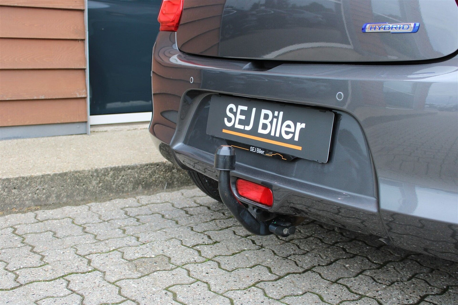 Grå Suzuki Swift fra 2021