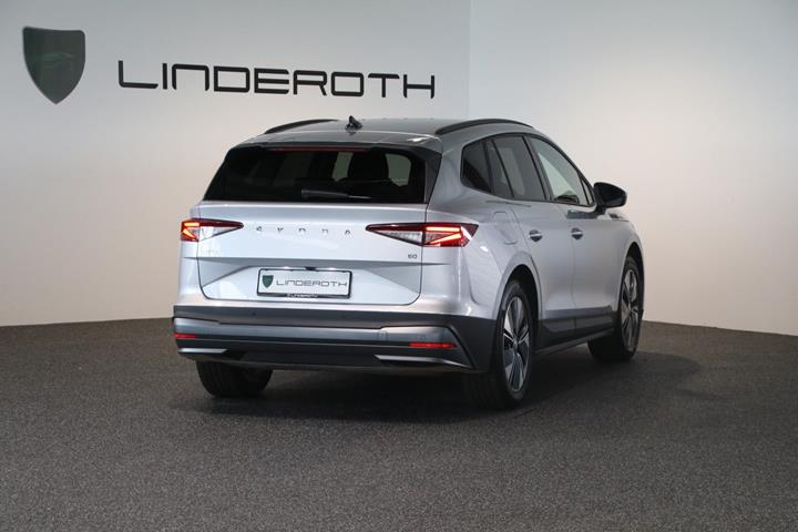 Sølv Skoda Enyaq fra 2024