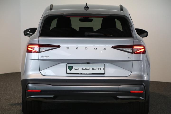 Sølv Skoda Enyaq fra 2024