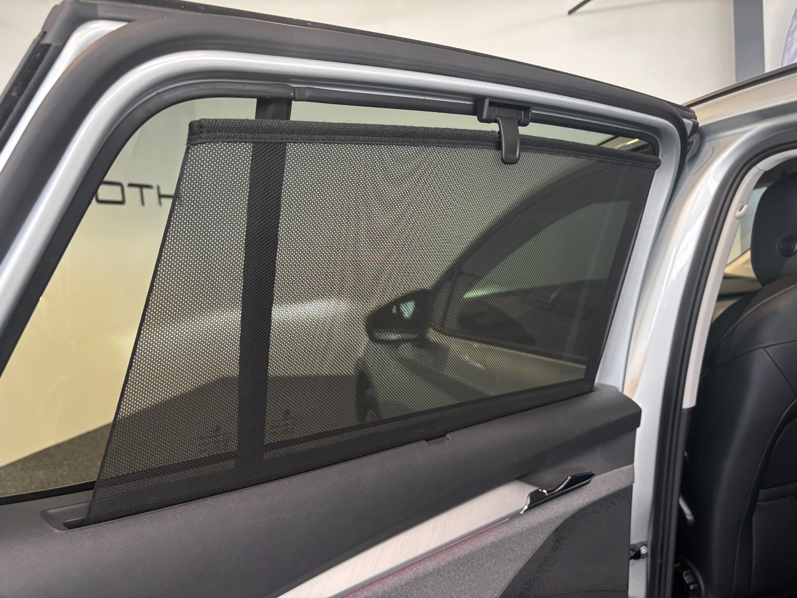 Sølv Skoda Enyaq fra 2024