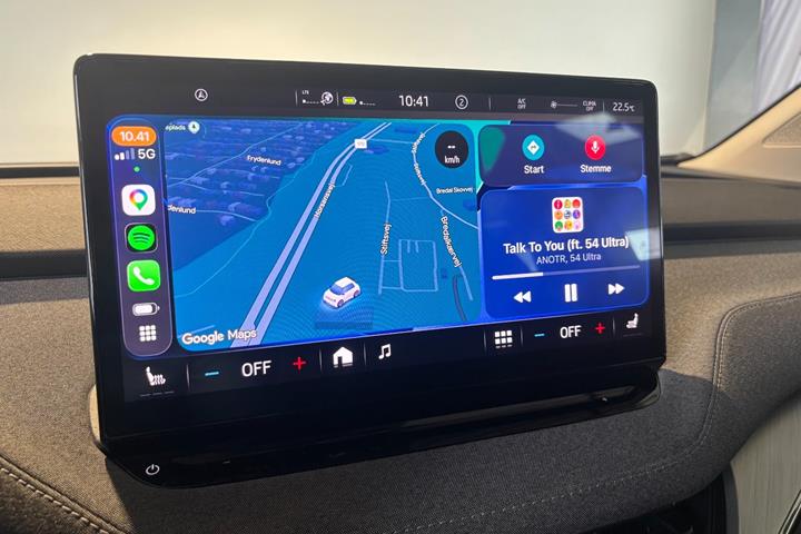 Sølv Skoda Enyaq fra 2024