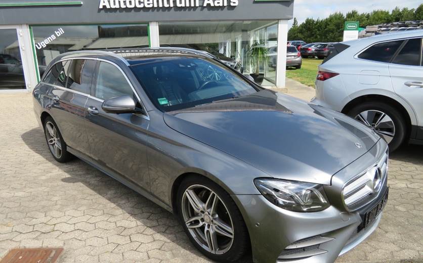 Mercedes E220 d 2,0 AMG Line stc. aut.