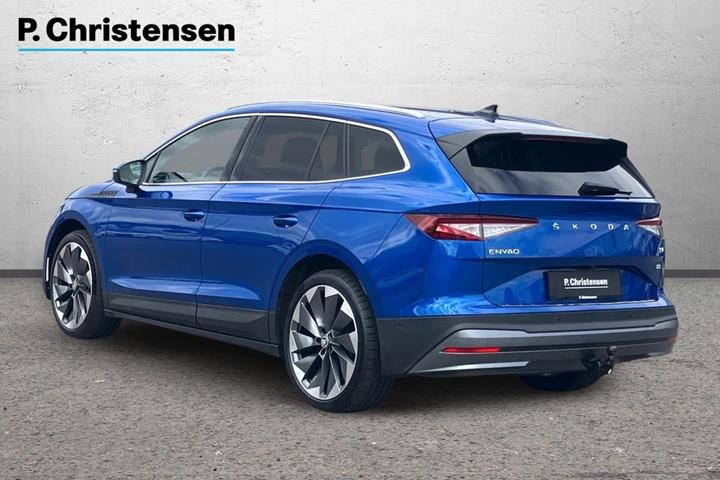 Blå Skoda Enyaq fra 2023