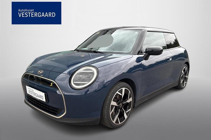 Blå Mini Cooper SE fra 2024