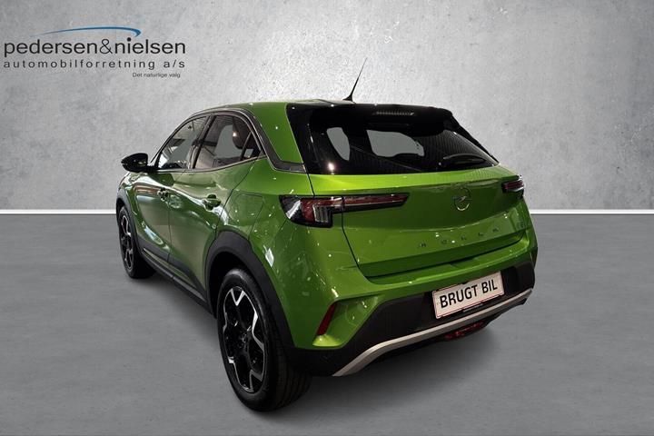 Grøn Opel Mokka-e fra 2023