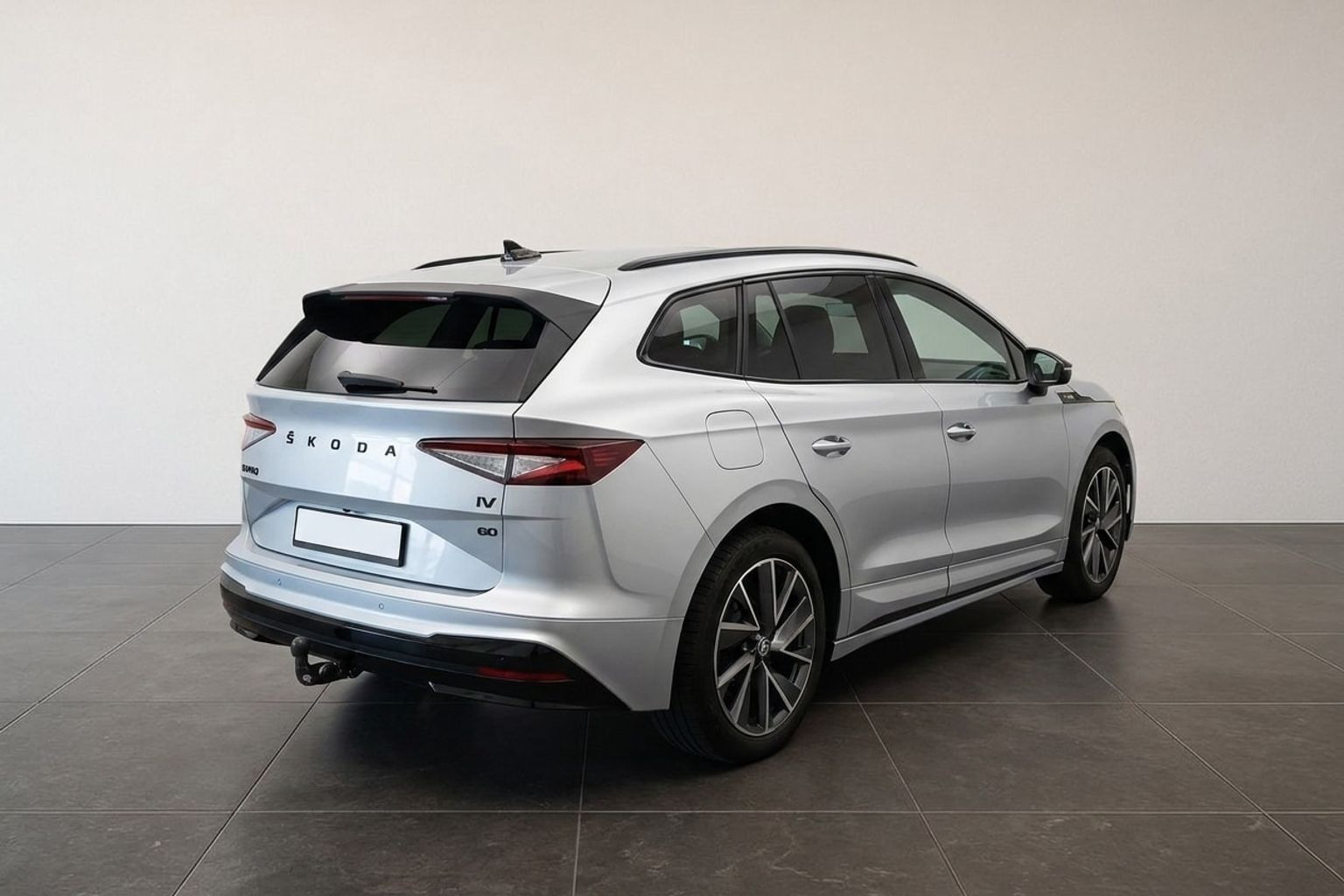 Sølv Skoda Enyaq fra 2021