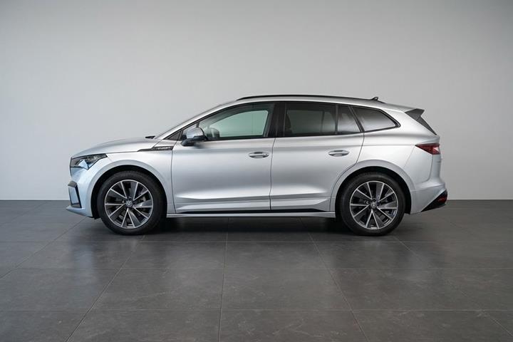 Sølv Skoda Enyaq fra 2021