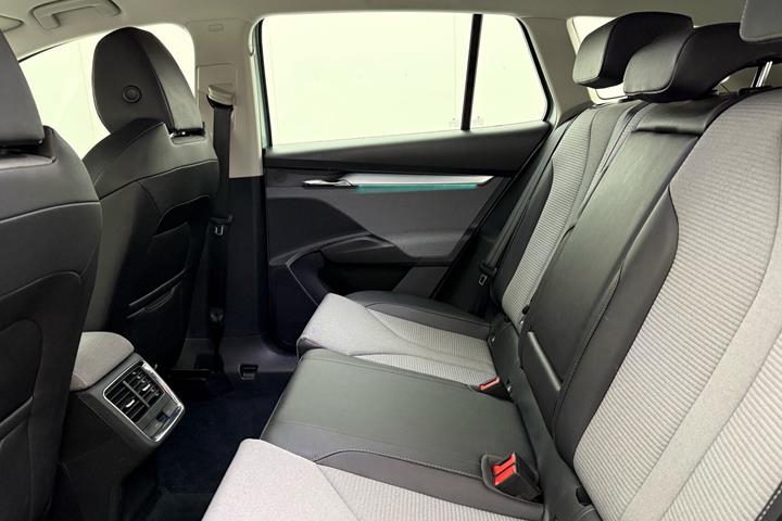 Sølv Skoda Enyaq fra 2021
