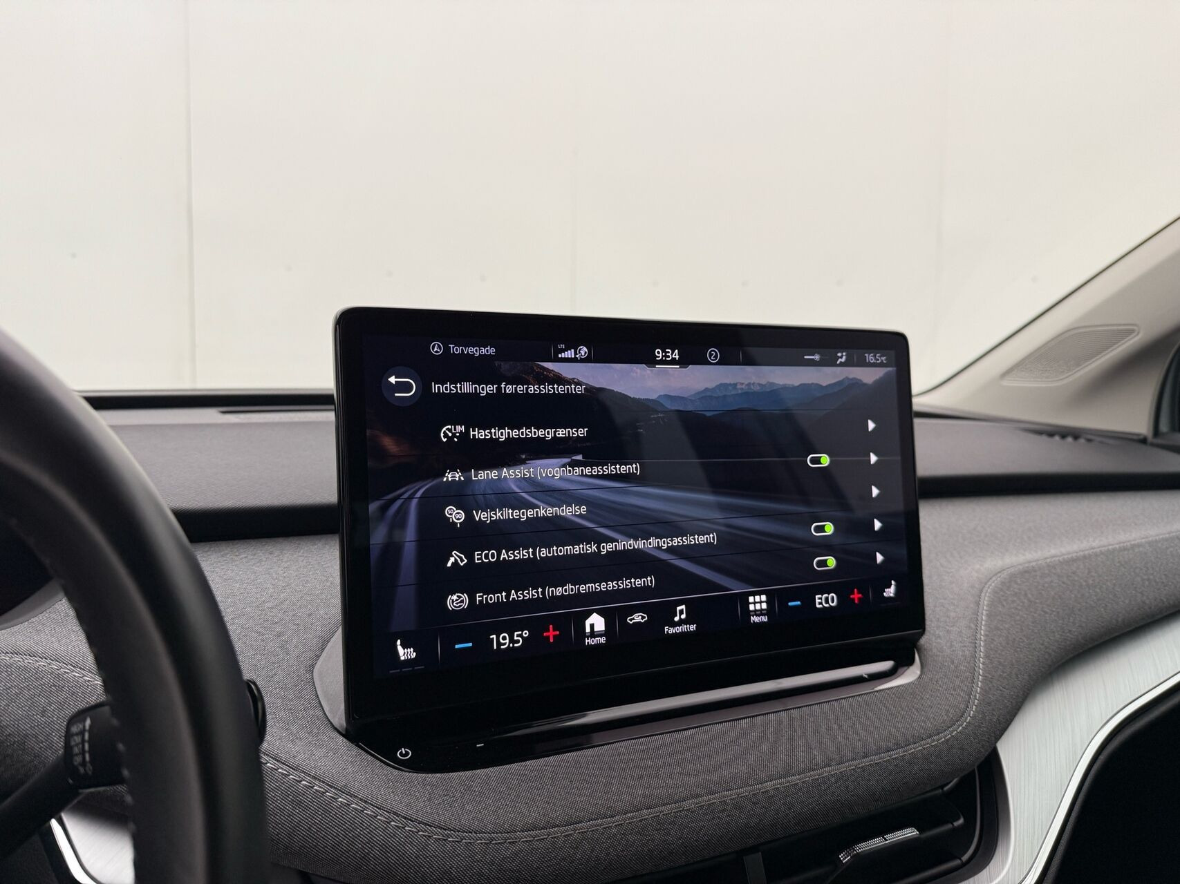 Sølv Skoda Enyaq fra 2021