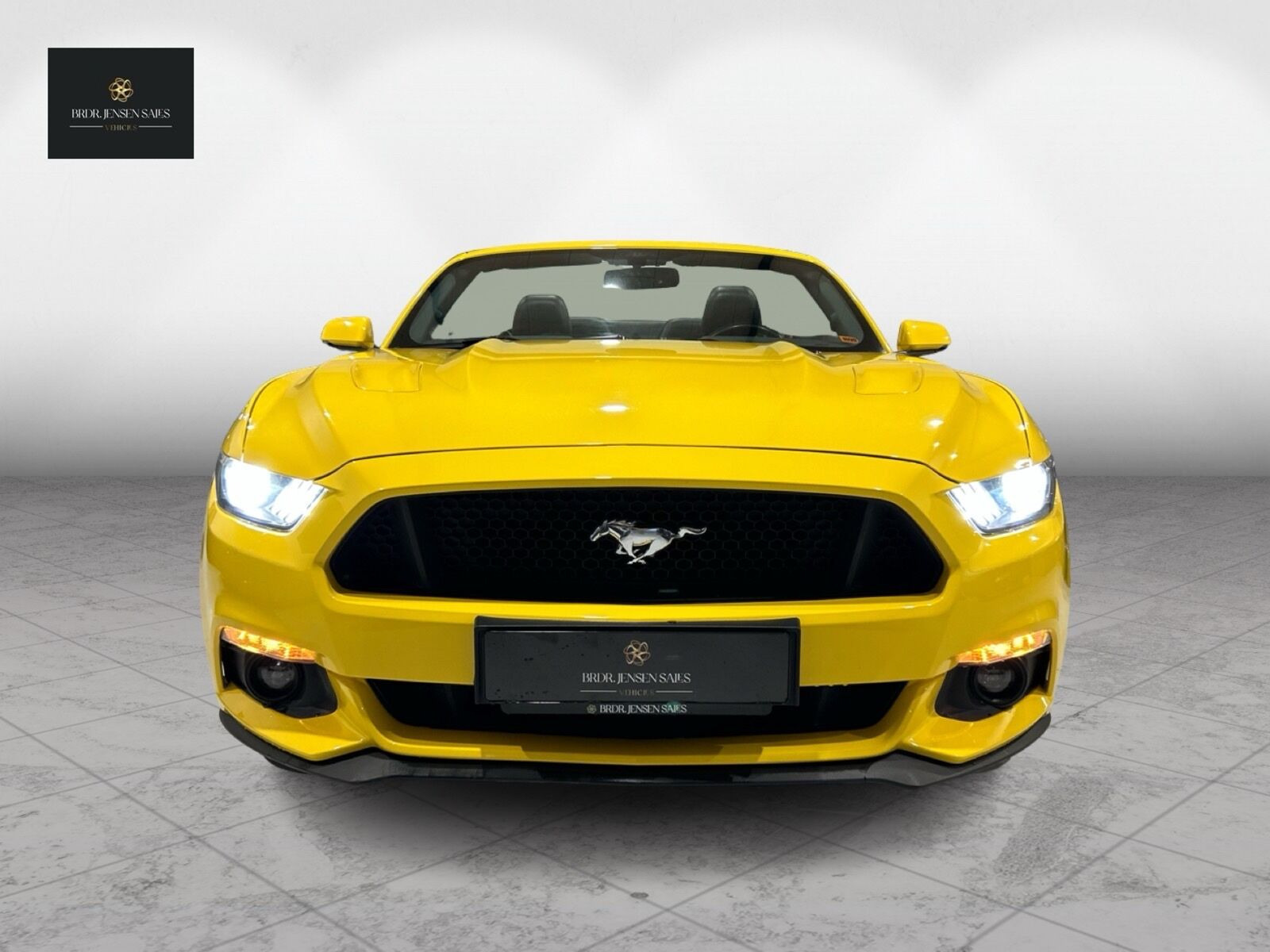 Gul Ford Mustang fra 2016