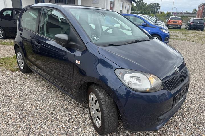 Blå Skoda Citigo fra 2015