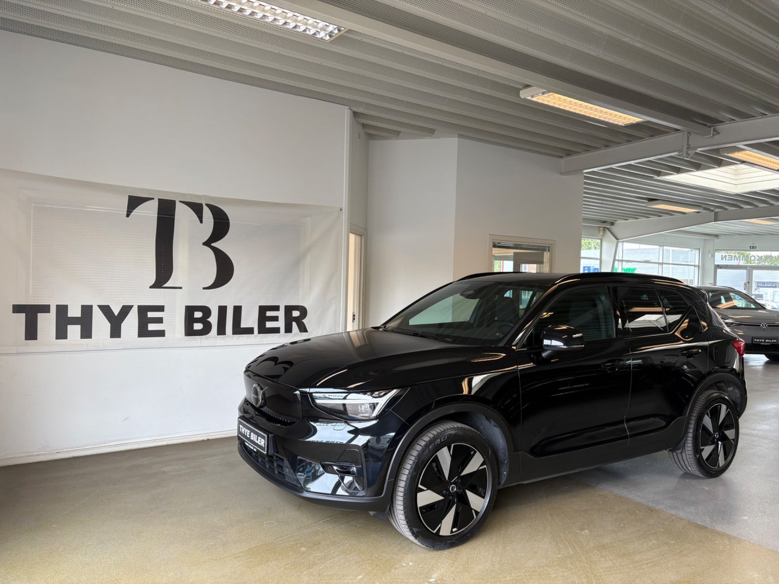 Volvo EX40 Twin Performance Plus