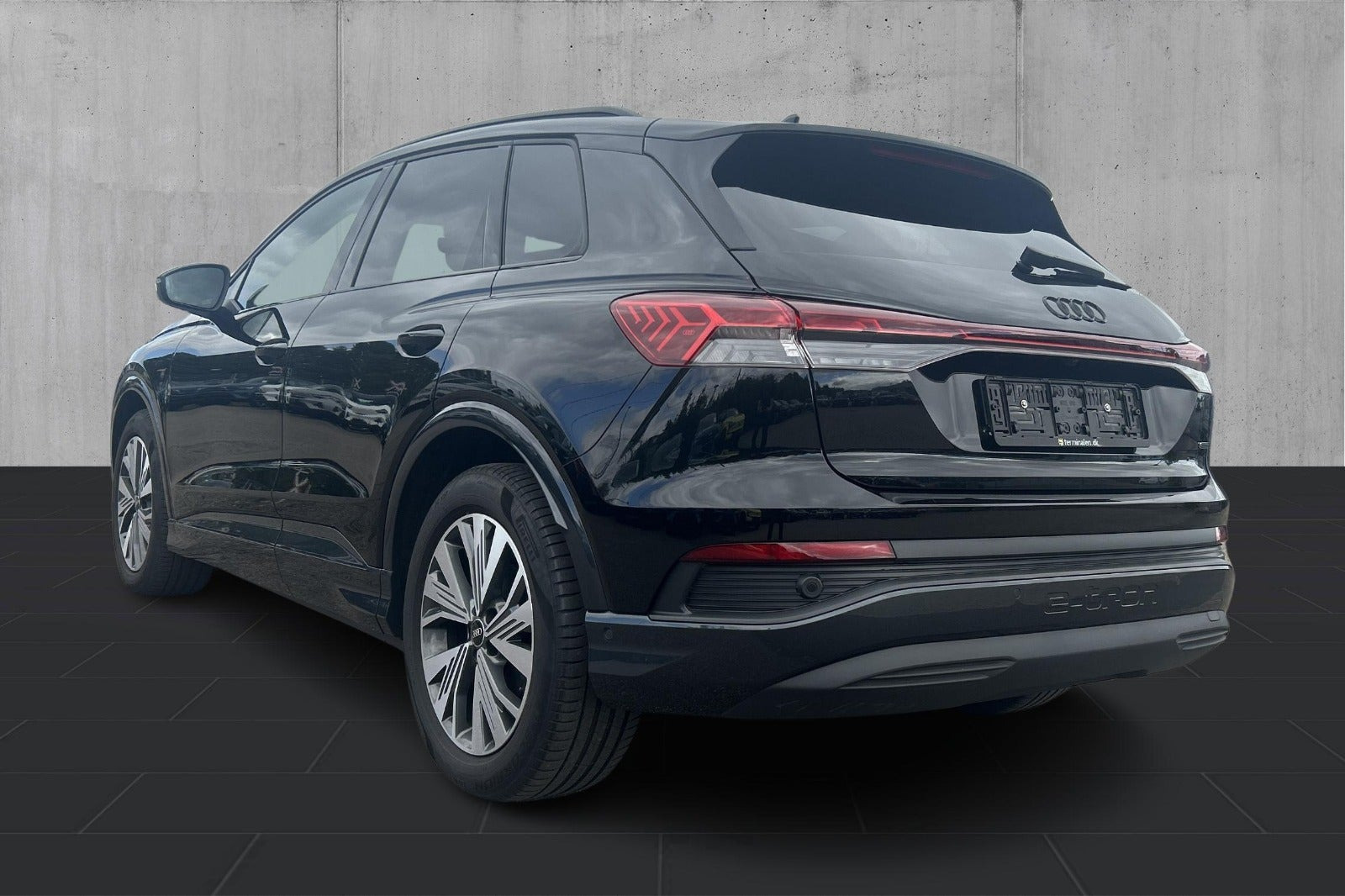 Sort Audi Q4 e-tron fra 2023