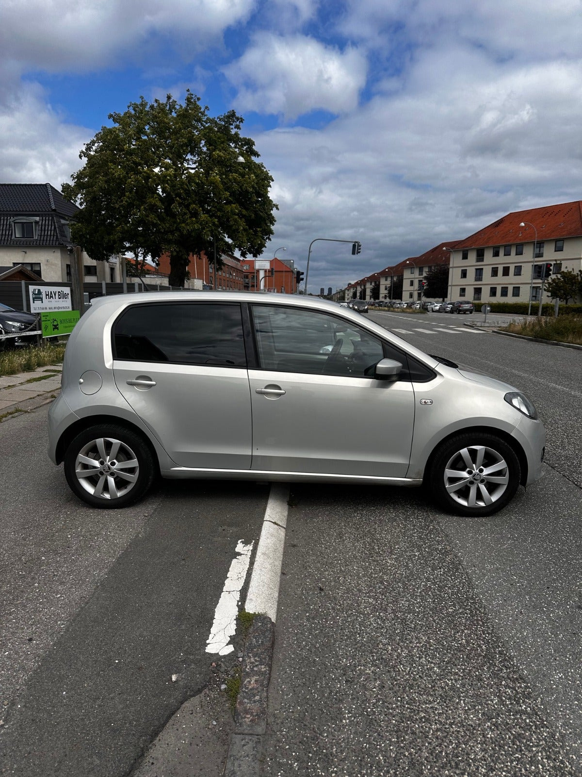 Orange Skoda Citigo fra 2013