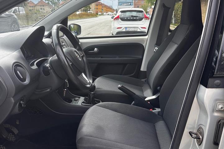 Orange Skoda Citigo fra 2013