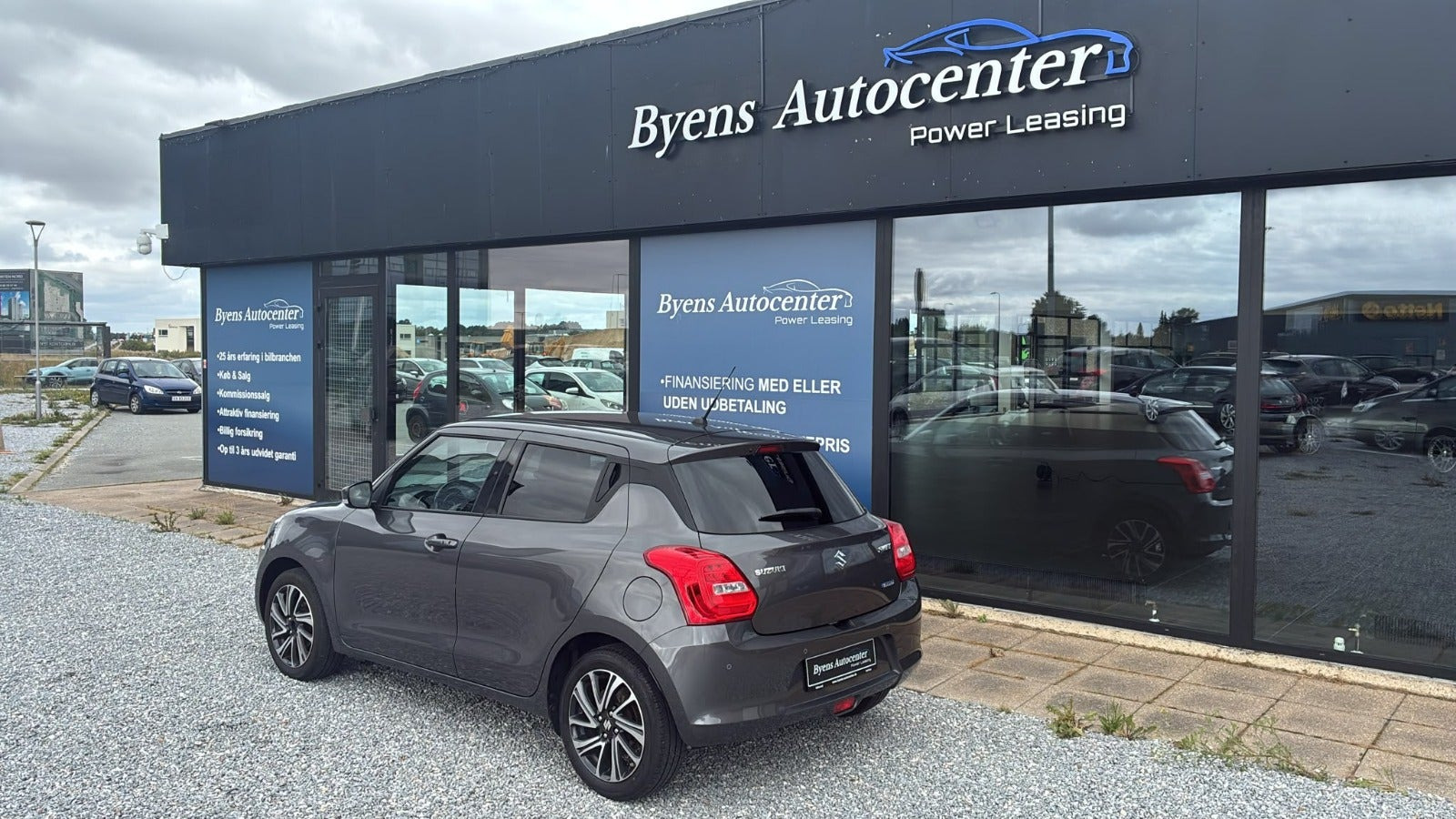 Grå Suzuki Swift fra 2020