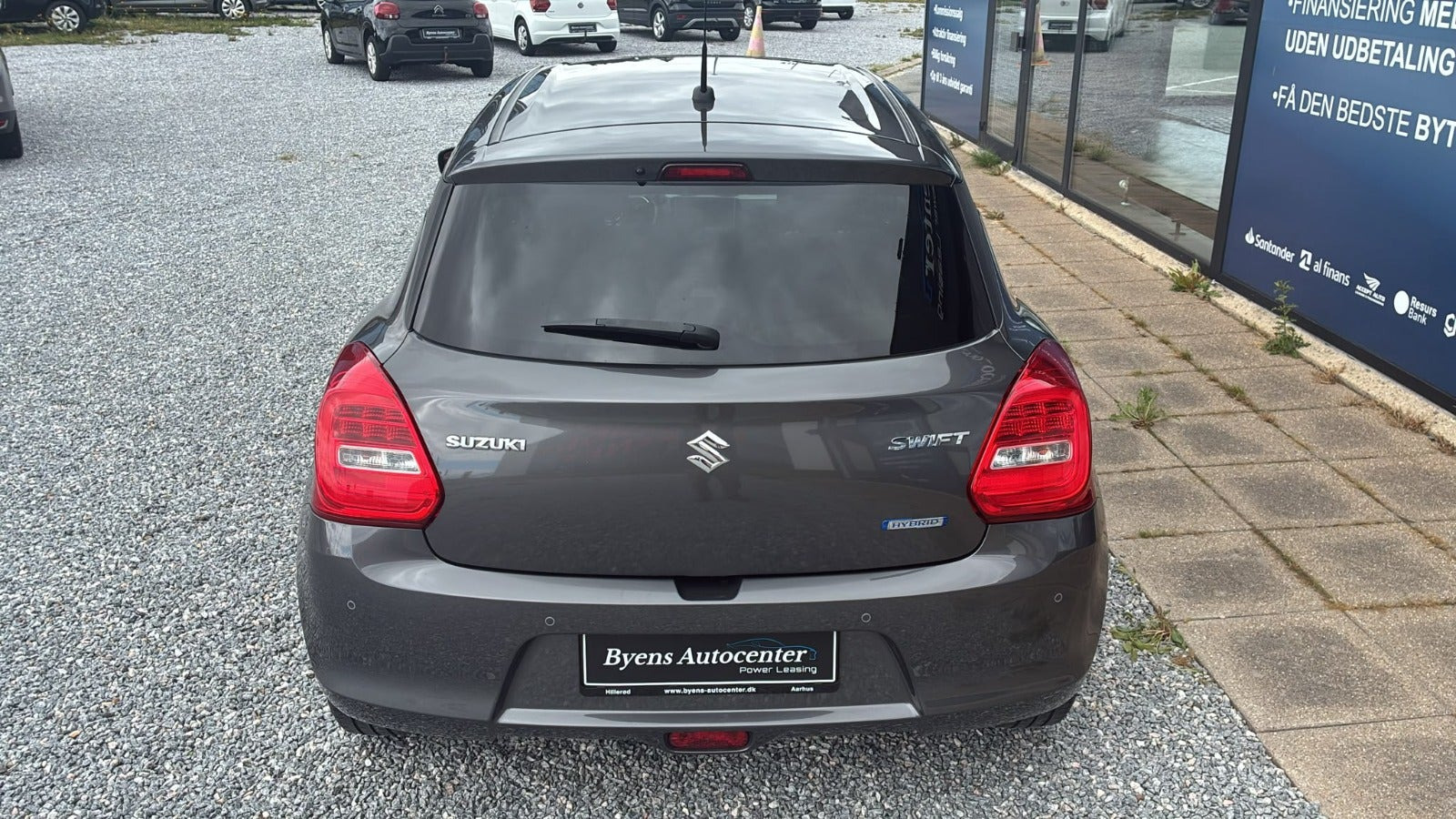Grå Suzuki Swift fra 2020