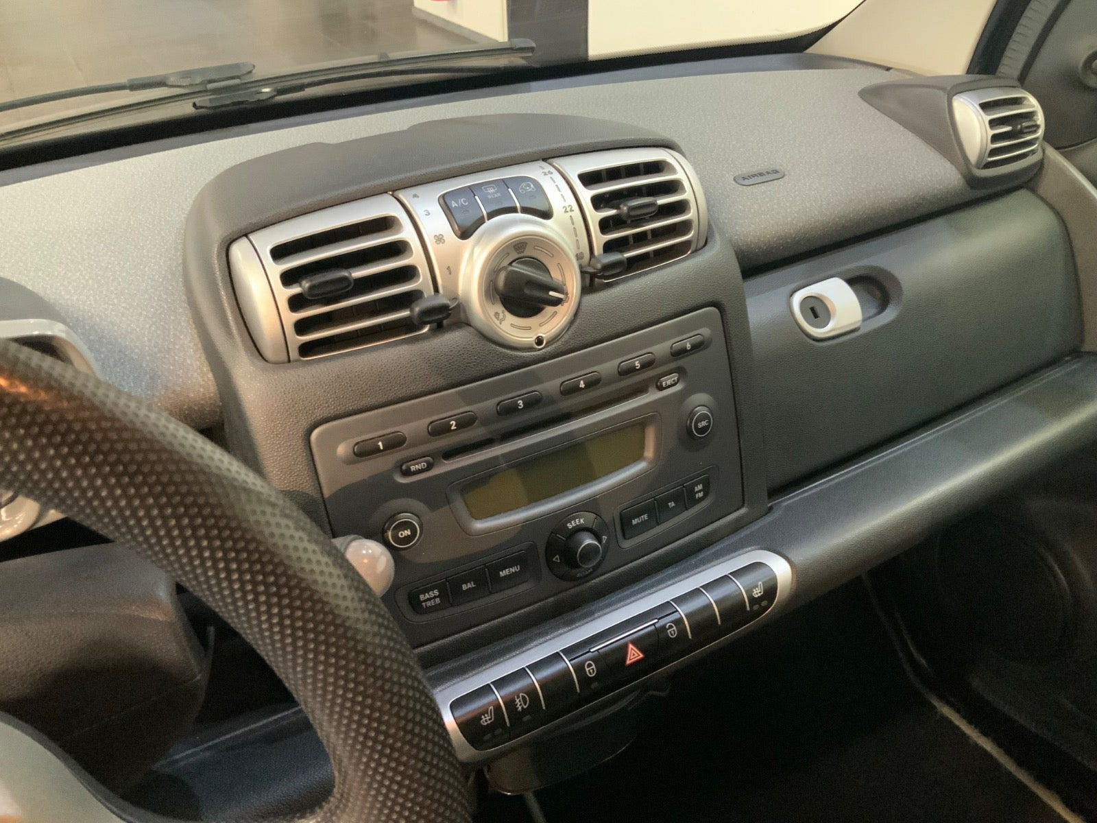Rød Smart ForTwo Coupé fra 2009
